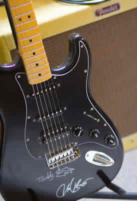 Buddy Guy & Jonny Lang guitar